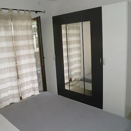 Apartment Pauletic *